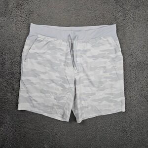 Perry Ellis Sport Mens XL Gray Camo Athletic Shorts 50+ UPF Stretch